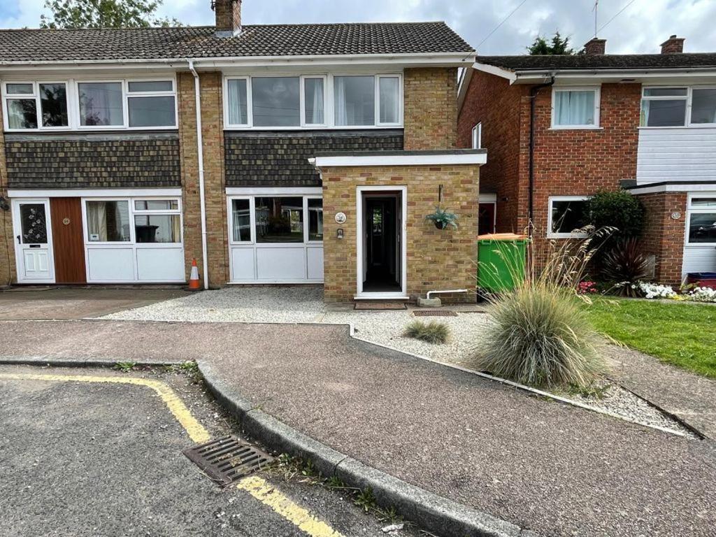 Perfect For Contractors - Canterbury - Free Parking - Ultra Wifi 外观 照片